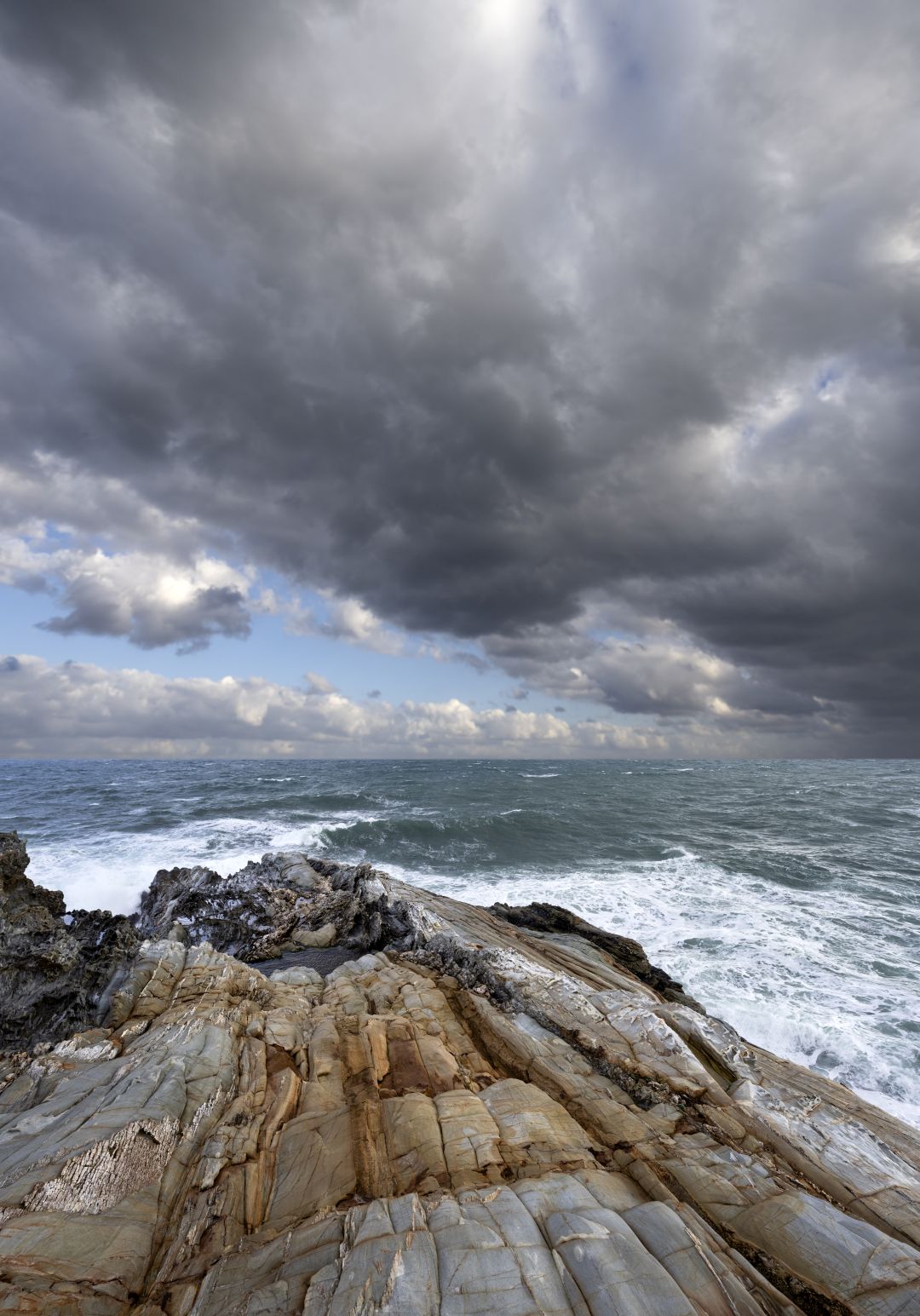 Acantilados del Cabo Blanco, Asturias. Nikon Z 7II con el 14-24 mm F2.8, ISO 200, F8 a 1/200 s. |  Antonio Vzquez